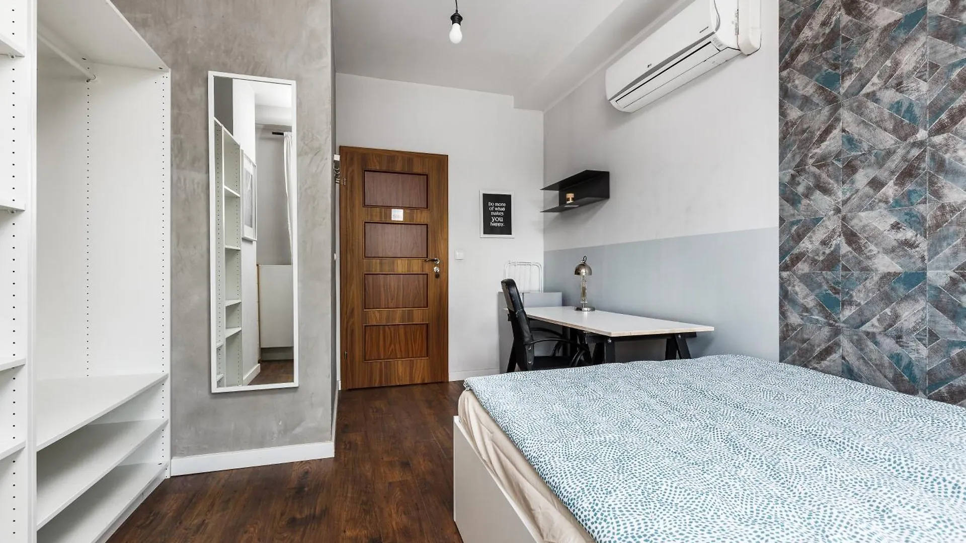Quattro Loft Hostel 그단스크 0*,  폴란드