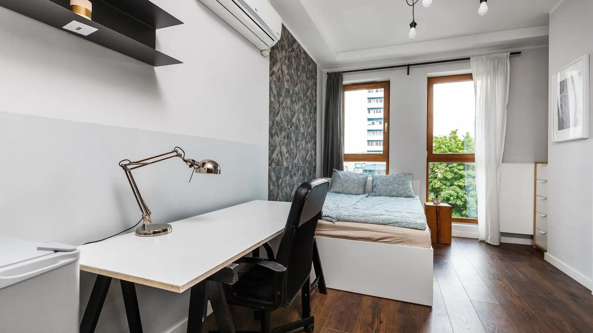 Quattro Loft Hostel 그단스크